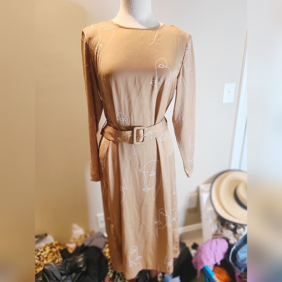 ichi Dresses & Skirts - Gorgeous ICHI midi dress!